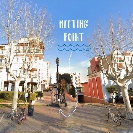 A 200 M De La Playa Con Vista A La Piscina Y Parking Cubierto Gratuito Empuriabrava