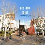 A 200 M De La Playa Con Vista A La Piscina Y Parking Cubierto Gratuito 艾姆布里亚布拉瓦