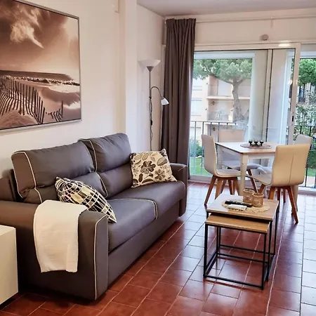 公寓 A 200 M De La Playa Con Vista A La Piscina Y Parking Cubierto Gratuito
